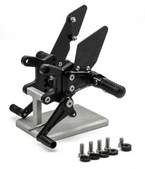 MG BIKETEC Sportfussrastenanlage / Rastenanlage / Fußrastenanlage mit ABE, gültig in D - A - CH für  Aprilia RSV4 / Factory ab 2025