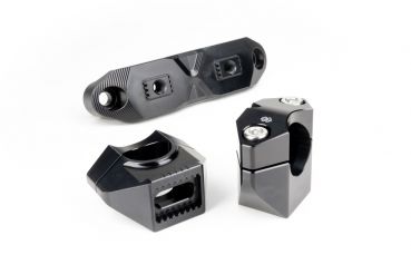 Preview: Gilles 2DGT verstellbare Lenkerböcke, schwarz - für Ducati Streetfighter V2 (22-24) , V4, S