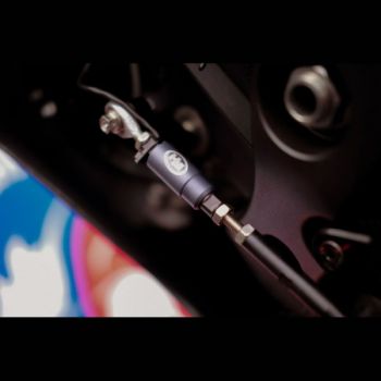 Preview: HM SEAMLESS Voll Einstellbarer Quickshifter Kawasaki Z 750 / 800 / 900 / 1000 / H2 / Ninja 1000 / Versys 1000 Preview: HM Voll Einstellbarer Blipper / Shifter Sensor Kawasaki ZX-10 R / RR 2017- (OEM und KRT ECU)