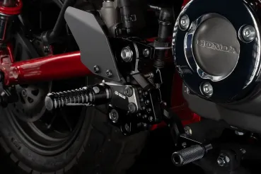 Gilles AS31GT Verstellbare Fußrastenanlage für SUZUK GSX 1300 R /ABS Hayabusa