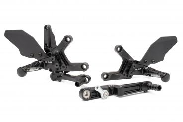 GILLES AS31GT3 Fußrastenanlage schwarz für Honda CB 1000 Hornet , 2025- (AS31GT3-H18-B)