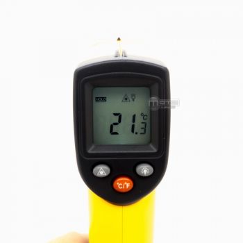 Digital Infrarot Thermometer von - 50 bist + 380 Grad