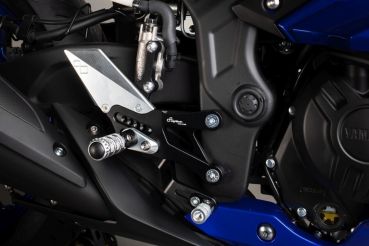 Lightech Fußrastenanlage Standard Yamaha YZF-R3 2015- mit klappbaren Rasten