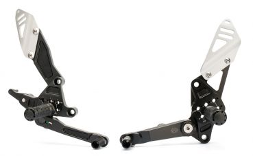 Gilles Racing Fussrastenanlage Yamaha MT 07 RM04 ab 2014