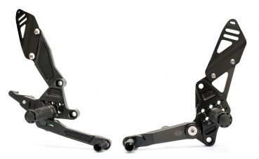 Gilles Racing Fussrastenanlage Yamaha MT 07 Tracer RM14 RM15 ab 2016