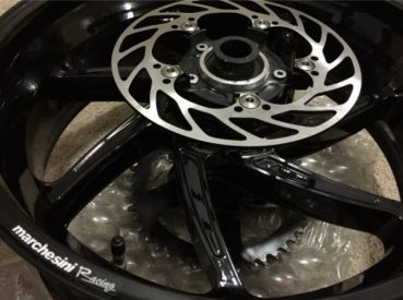 SBU Superbike Unlimited Bremsscheibe Racing hinten Triumph Daytona 2006 bis 2012