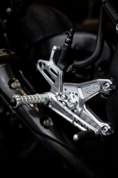 RMP Racing Fußrastenanlage Suzuki GSX-R 1000 ab L7/ab 2017