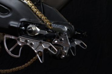 RMP  Schnellwechselsystem Hinterrad (OEM Bremssattel Version) Yamaha R1 RN32 RN49 RN65