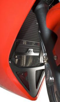Triumph Sprint GT und ST ab 2010 R&G Kühlergitter Set Wasser und Öl schwarz radiator grille set water and oil black