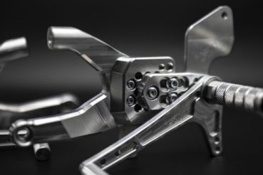 RMP Racing Fußrastenanlage Aprilia RS660