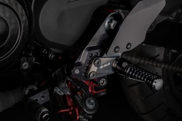 GILLES AS31GT3 Fußrastenanlage schwarz für Honda DAX 125 2022-     (AS31GT3-H17-B)