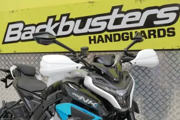 BarkBusters Befestigungs Kit für CF Moto 675 NK 2025-  [BBBHG14500BK]