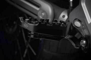 Gilles TECH-X Enduro Fußrasten schwarz für BMW F850GS/R1200GS (Adv.)/R1250GS (Adv.)/R1300GS 2014-