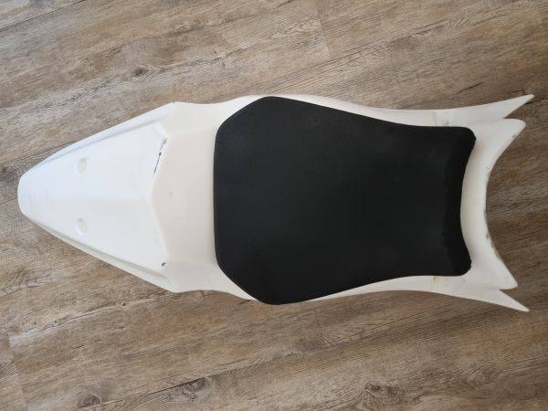 Suzuki GSXR 1000 2017 bis 2021  SEBIMOTO Sitz SS027229
