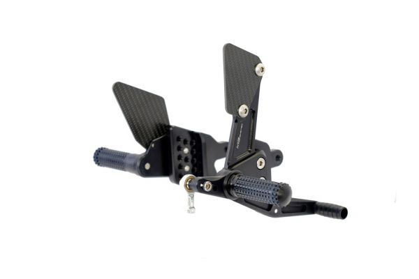 MG Biktec Fußrastenanlage mit ABE, gültig in D - A - CH für Suzuki GSX-R 600 2011-2015 und  Suzuki GSX-R 750 2011-2016