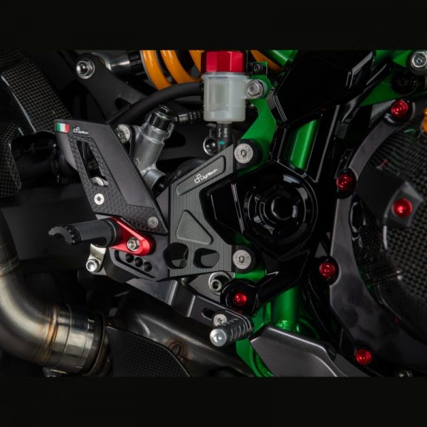 Lightech Fußrastenanlage Kawasaki Z 900 / Z 900 SE 2017- mit klappbaren Rasten