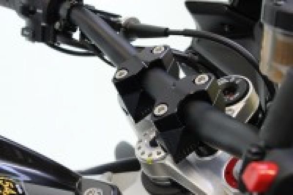 Gilles Lenkerböcke 2DGT verstellbare Lenkerböcke mit ABK-06 schwarz für Aprilia Tuono V4 1100 /Factory/RR und V4R
