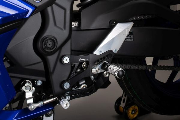 Lightech Fußrastenanlage Reverse R Type Yamaha YZF-R3 2015-