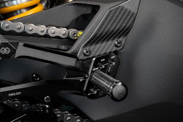 Fußrastenanlage Gilles Tooling FXR für Ducati Panigale V4/S/SP2 (2021-2024)