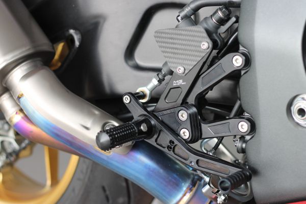 MG BIKETEC Sportfussrastenanlage / Rastenanlage / Fußrastenanlage mit ABE, gültig in D - A - CH für Honda CBR 1000RR-R Fireblade SP ab 2020