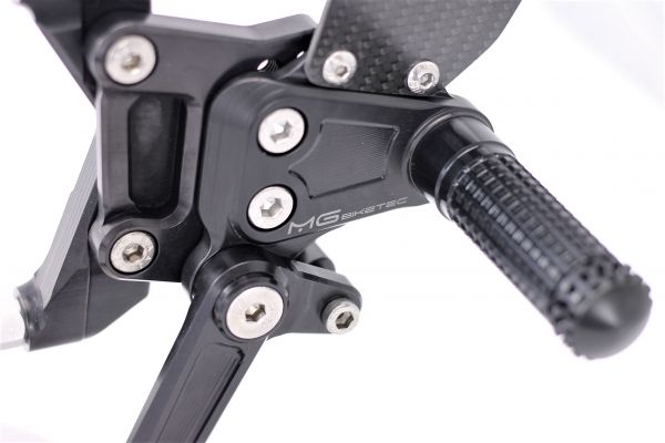 MG BIKETEC Sportfussrastenanlage / Rastenanlage / Fußrastenanlage mit ABE, gültig in D - A - CH für Ducati 959  Panigale V2 ab 2016-2019