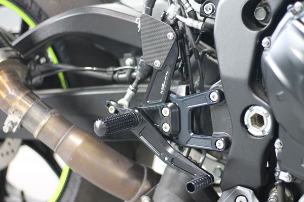 MG Biketec Fußrastenanlage Suzuki GSX-R1000 ab 2017 mit ABE, gültig in D - A - CH