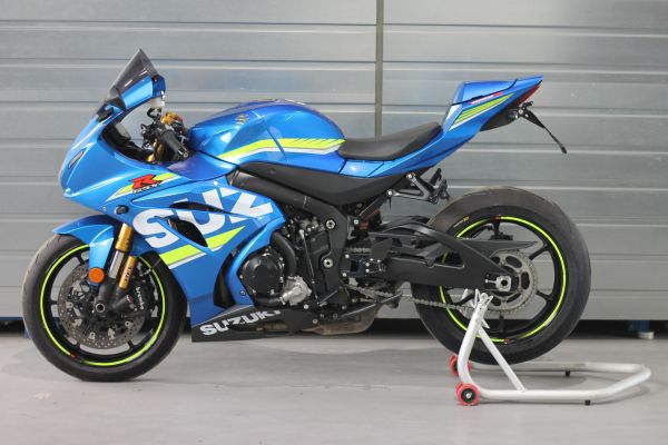 MG Biketec Fußrastenanlage Suzuki GSX-R1000 ab 2017 mit ABE, gültig in D - A - CH
