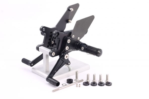 MG Biketec Fußrastenanlage Mit ABE Für Aprilia RSV4 2017 - 2018 & Tuono 2017 - 2020