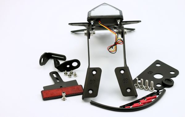 MG Biketec Kurzer Kennzeichenhalter Suzuki GSX-8 R | S 2023-