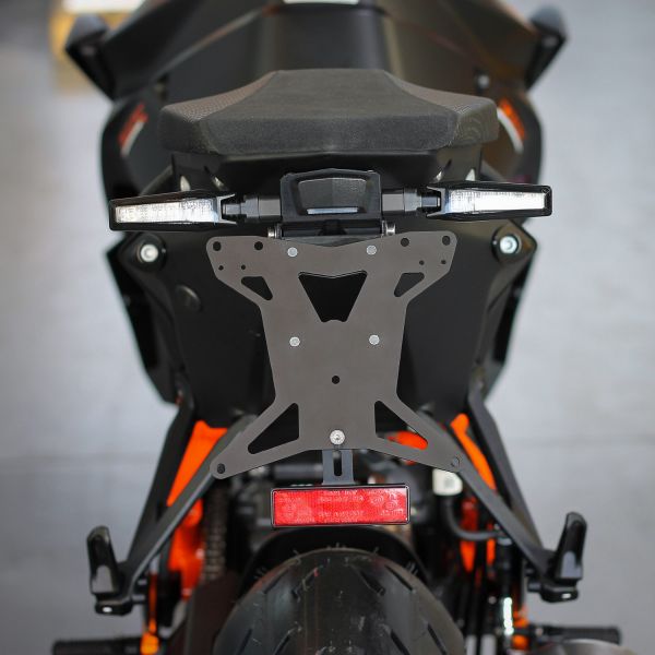 MG Biketec Kurzer Kennzeichenhalter KTM Super Duke 1390 R|EVO 2024-|990 Duke 2024-|990 RC R 2026-