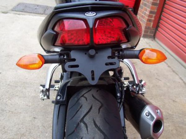 R&G Racing Kennzeichenhalter Yamaha FZ 1 N und S und FZ 8 licence plate holder
