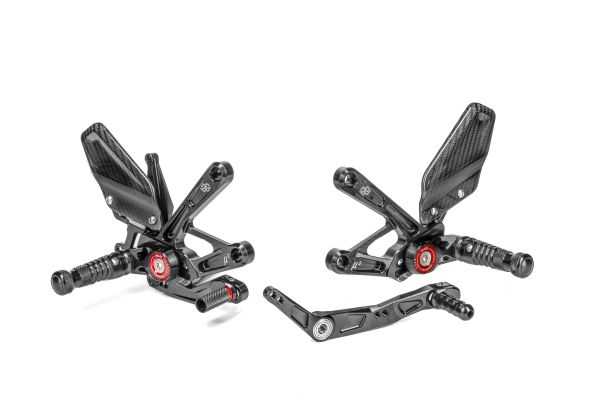 GILLES MUE2 Fußrastenanlage für Yamaha YZF-R1/R1M RN32schwarz