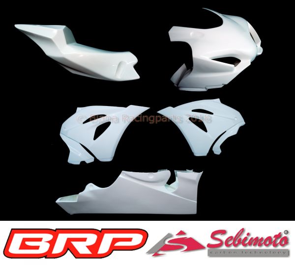 Suzuki GSXR 1000 2017 Sebimoto Rennverkleidung 4 teilig Höcker mit geschlossener Sitzfläche Racing Fairing 4 parts tailsection clossed