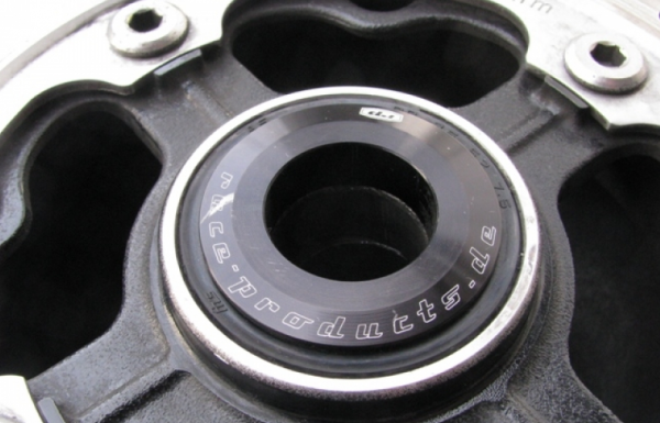 BMW S1000RR und HP4 S 10000 RR S1000 1000RR HP 4 Raddistanzhülsen Rad Distanzhülsen Distanzhülse Raddistanzhülse hinten links 24,2 mm