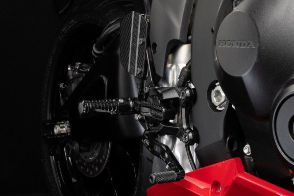 Gillestooling Fußrastenanlage VCR38GT für Honda CBR 600 RR BJ 2023-