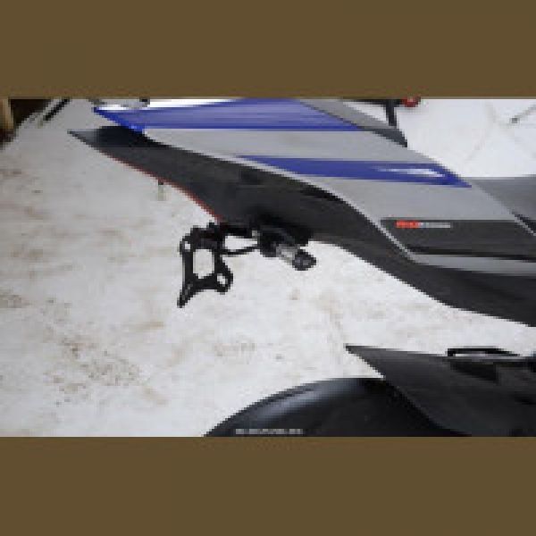 R&G Premium Kennzeichenhalter Yamaha YZF R1 / R1M 2020-