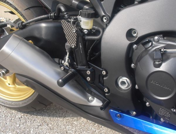 MG BIKETEC Sportfussrastenanlage / Rastenanlage / Fußrastenanlage mit ABE, gültig in D - A - CH für Honda CBR 1000 RR / SP ab 2017-2019
